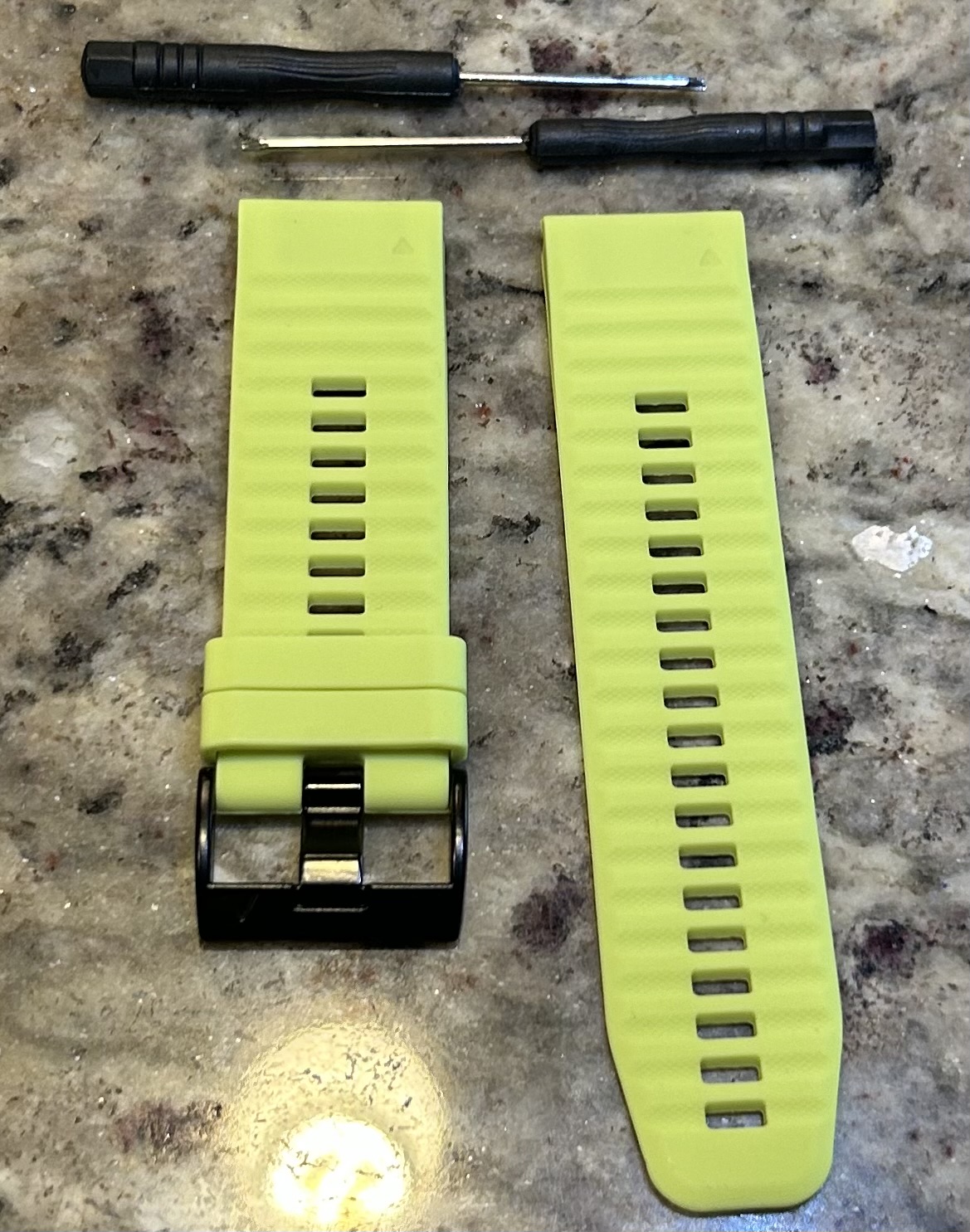 <span class="product-title-compatibility">Active Band <br><small>For Garmin Fenix 3 & 3 HR</small></span>