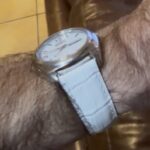 <span class="product-title-compatibility">Men's Crocodile Embossed Strap <br><small>With Quick Release</small></span>