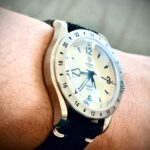 <span class="product-title-compatibility">Suede Strap <br><small>With Quick Release</small>